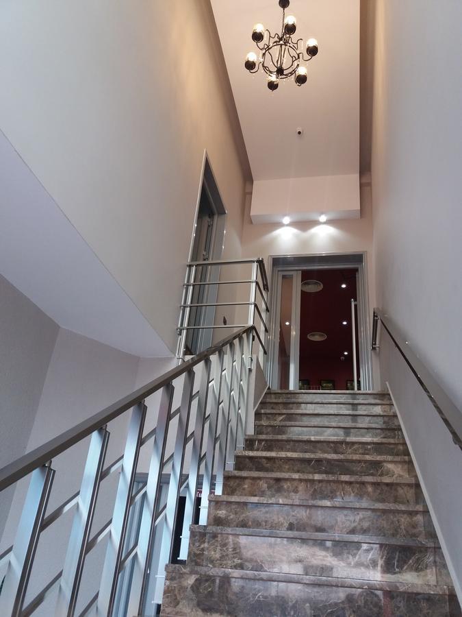 Hotel Erandi Rinas Екстер'єр фото